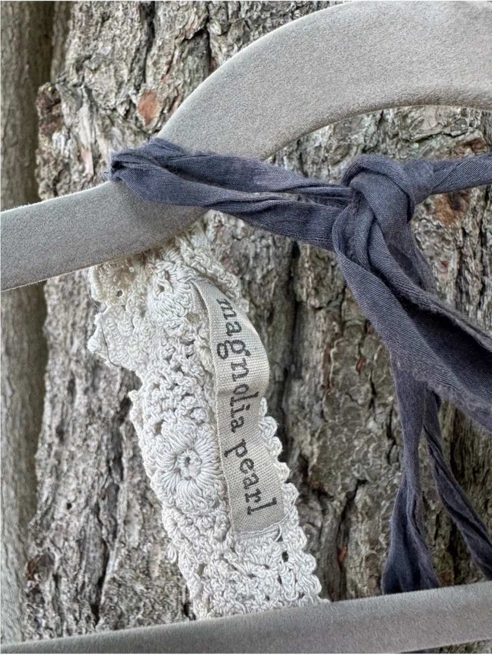 Magnolia Pearl Bruges Double Necktie  Crochet Jabot #004